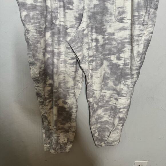 Athleta Farallon Printed Jogger Pants Women’s Size 22 Gray Tie Dye Elastic Waist - Picture 11 of 13